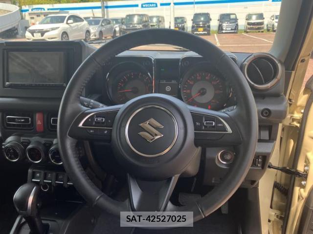 Suzuki JIMNY 2024-05 8225186-8
