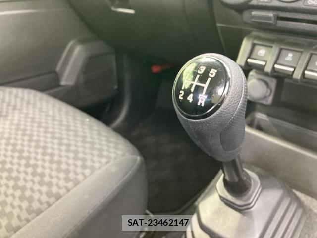 Suzuki JIMNY 2023-09 8225223-16