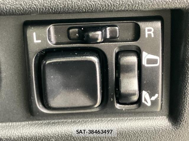 Suzuki JIMNY 2023-09 8225238-16