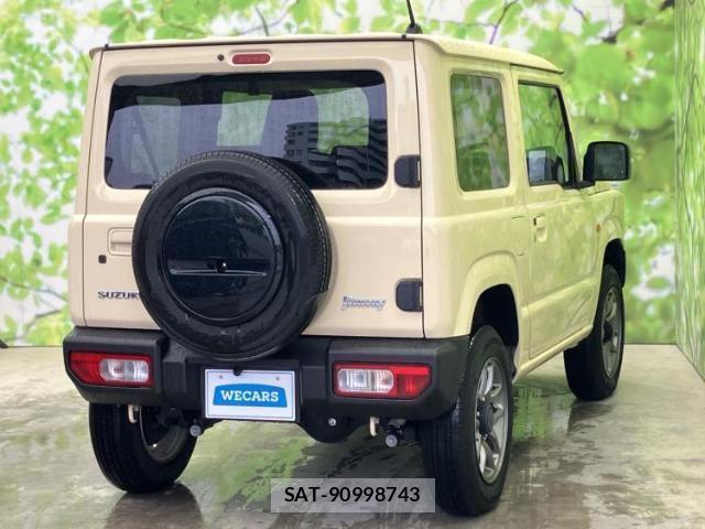 Suzuki JIMNY 2024-03 8225436-2