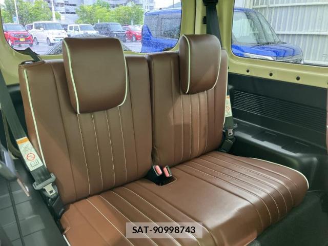 Suzuki JIMNY 2024-03 8225436-4