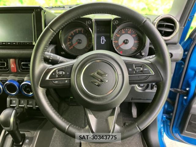 Suzuki JIMNY 2023-01 8225469-13