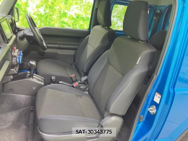 Suzuki JIMNY 2023-01 8225469-5
