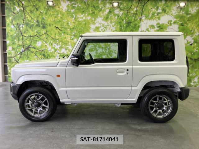 Suzuki JIMNY 2025-09 8225495-1