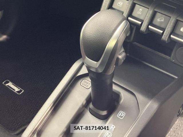 Suzuki JIMNY 2025-09 8225495-12