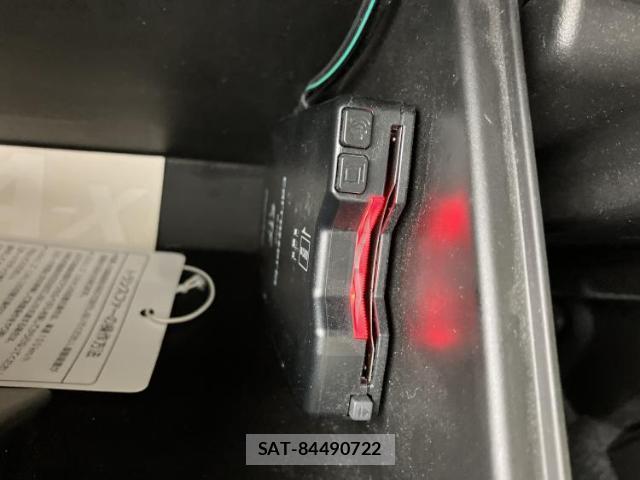Suzuki JIMNY 2022-06 8225508-16