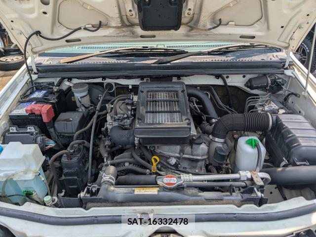 Suzuki JIMNY 2009-10 8225621-13