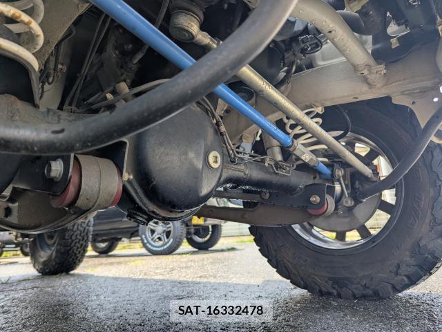 Suzuki JIMNY 2009-10 8225621-7