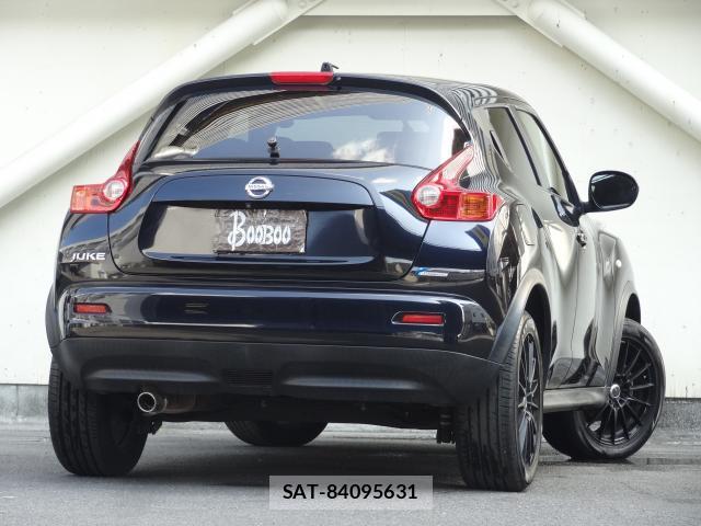 Nissan JUKE 2012-10 8221263-1