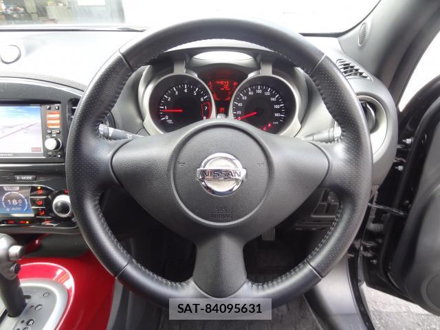 Nissan JUKE 2012-10 8221263-14