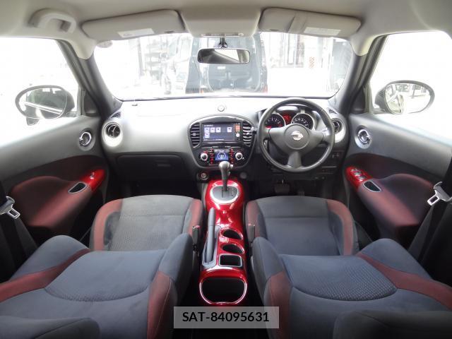 Nissan JUKE 2012-10 8221263-2