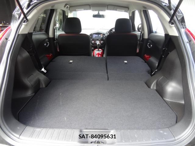 Nissan JUKE 2012-10 8221263-9