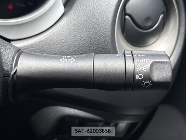 Nissan JUKE 2016-01 8225326-15