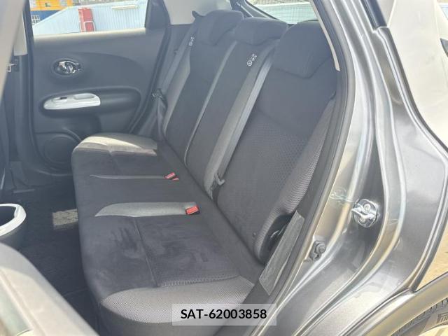 Nissan JUKE 2016-01 8225326-6