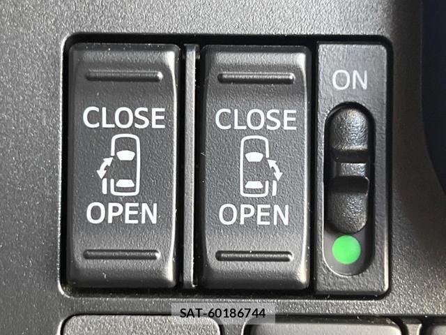 Subaru JUSTY 2017-05 8219702-5