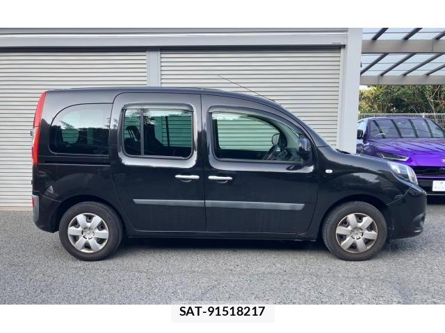 Renault KANGOO 2018-03 8216226-14
