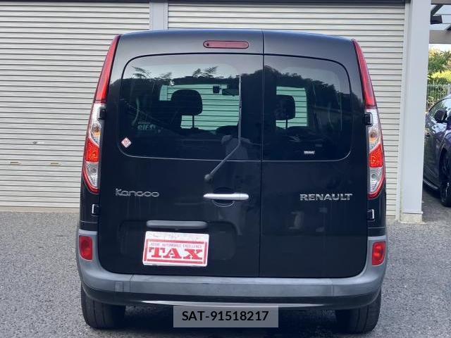 Renault KANGOO 2018-03 8216226-16