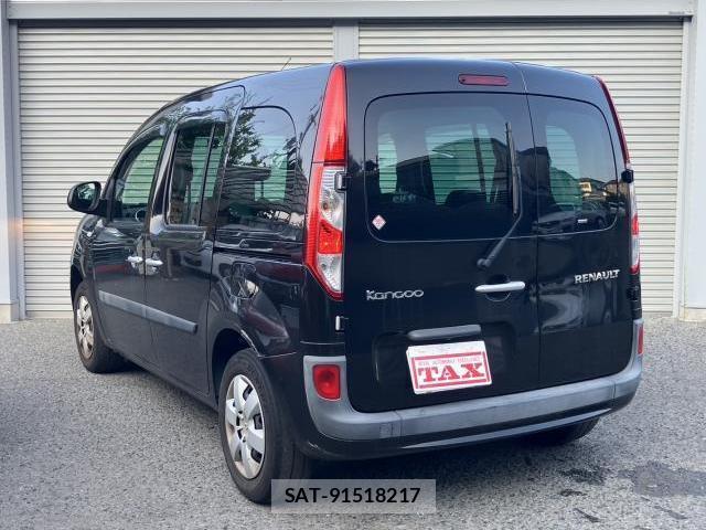 Renault KANGOO 2018-03 8216226-18