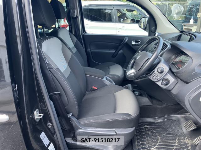 Renault KANGOO 2018-03 8216226-3