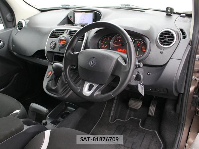 Renault KANGOO 2016-03 8221665-9