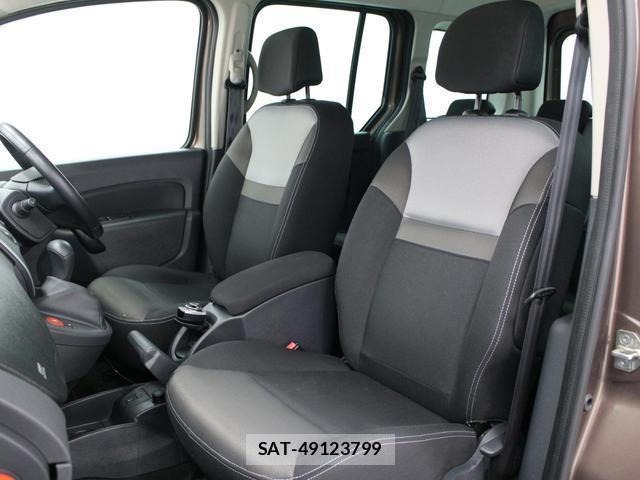 Renault KANGOO 2019-05 8221666-11
