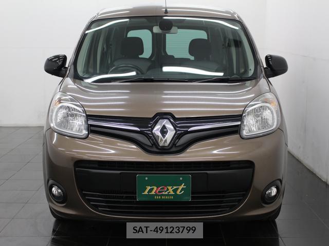 Renault KANGOO 2019-05 8221666-2