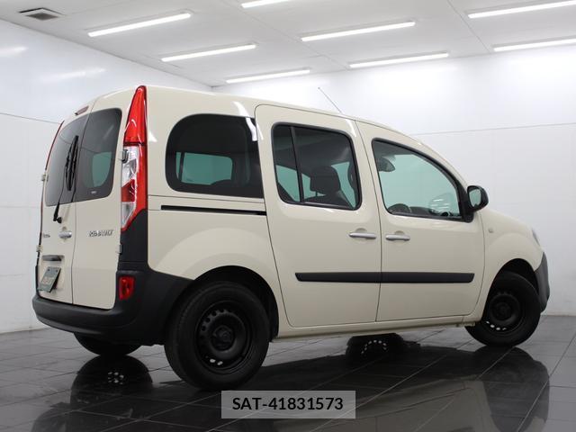 Renault KANGOO 2020-08 8221667-17