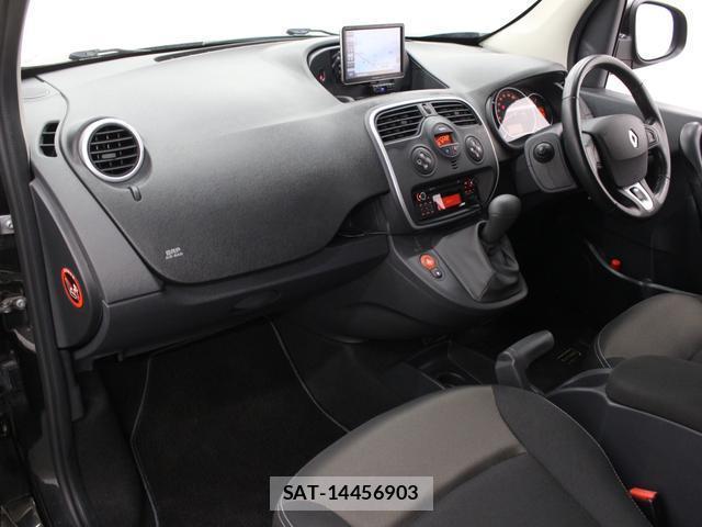 Renault KANGOO 2019-07 8221670-9