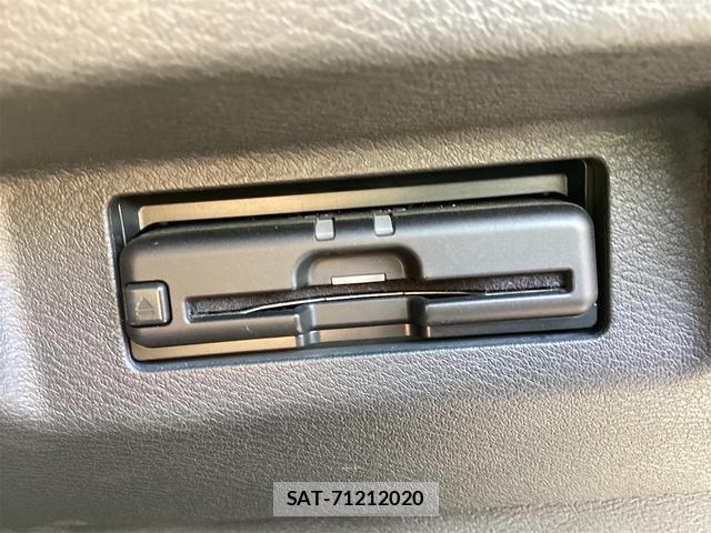 Nissan KICKS 2021-06 8216838-11