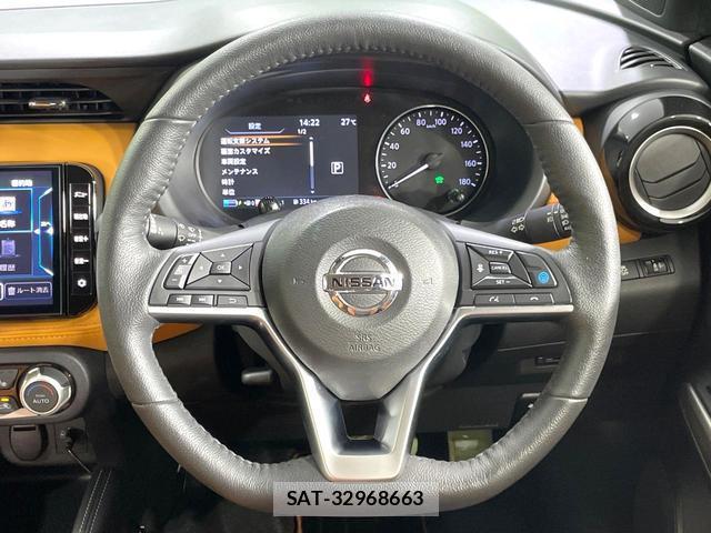 Nissan KICKS 2021-03 8220773-10