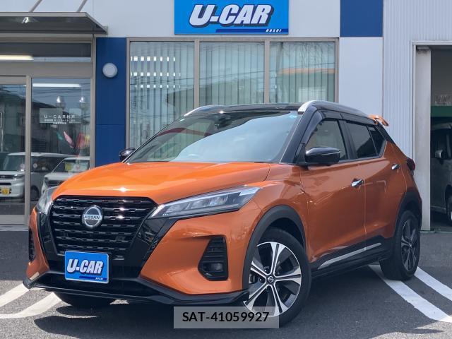 Nissan KICKS 2023-03 8221242-0