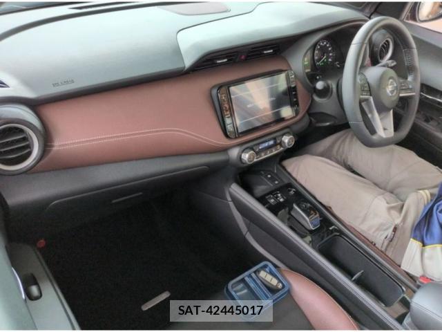 Nissan KICKS 2023-04 8223494-2