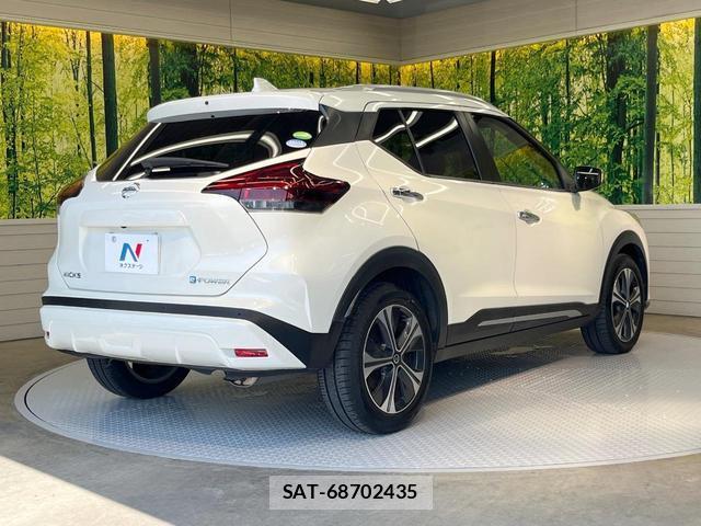 Nissan KICKS 2020-07 8223983-16