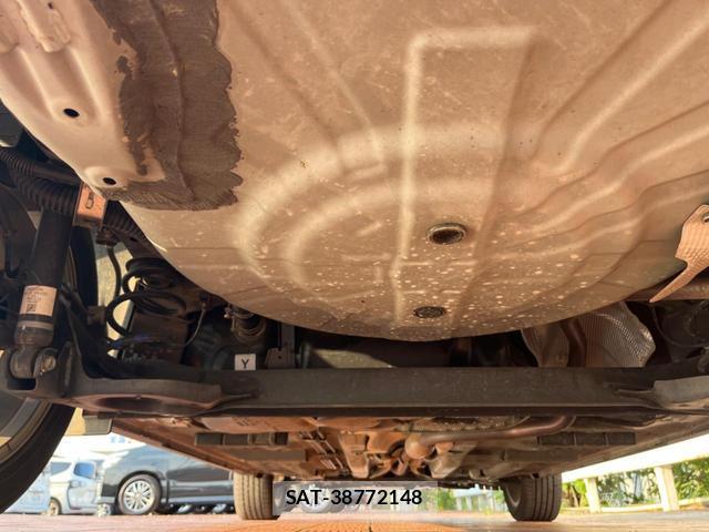 Nissan KICKS 2021-10 8224122-18