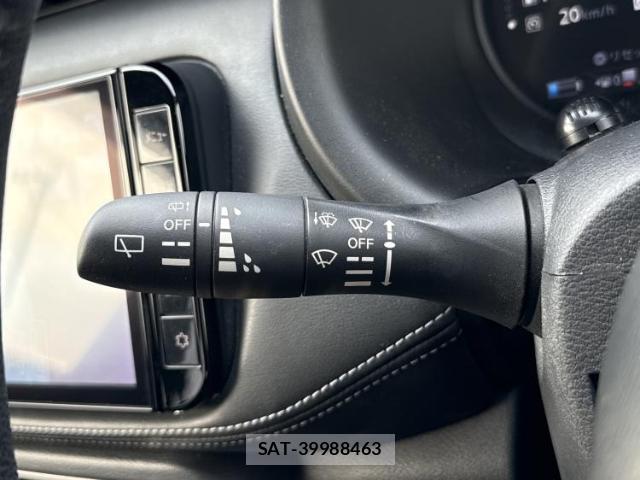 Nissan KICKS 2022-09 8225277-16