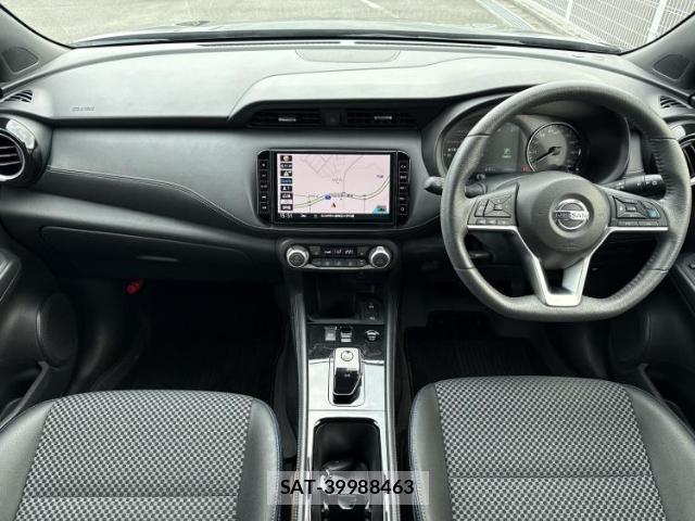 Nissan KICKS 2022-09 8225277-3