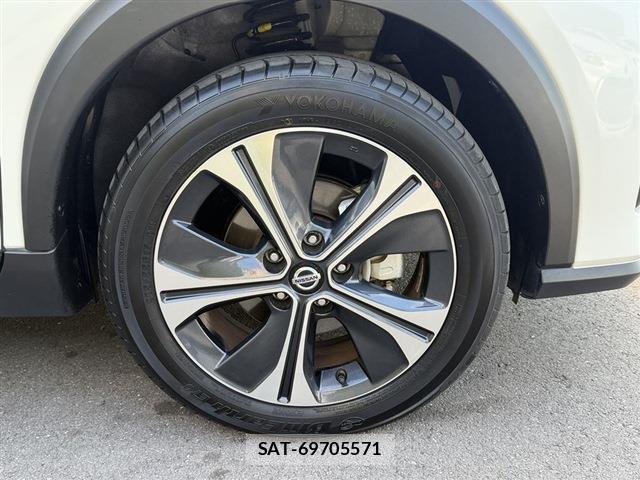 Nissan KIX 2023-09 8216770-13