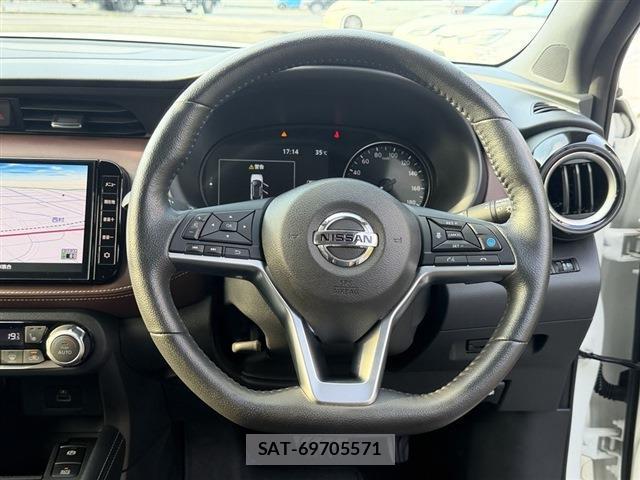 Nissan KIX 2023-09 8216770-19