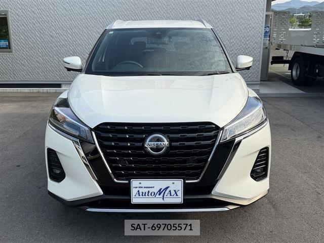 Nissan KIX 2023-09 8216770-4
