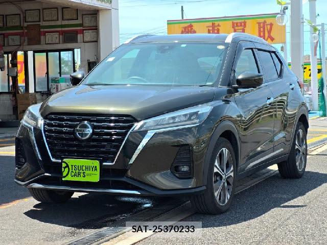 Nissan KIX 2021-07 8221335-0
