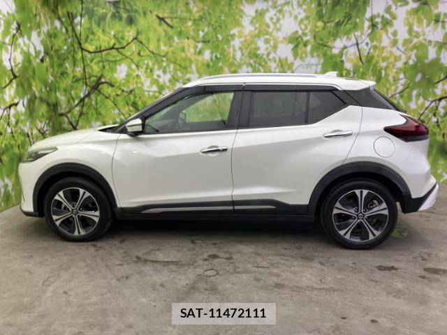Nissan KIX 2021-05 8225123-1