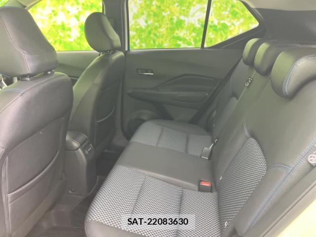 Nissan KIX 2022-03 8225365-6
