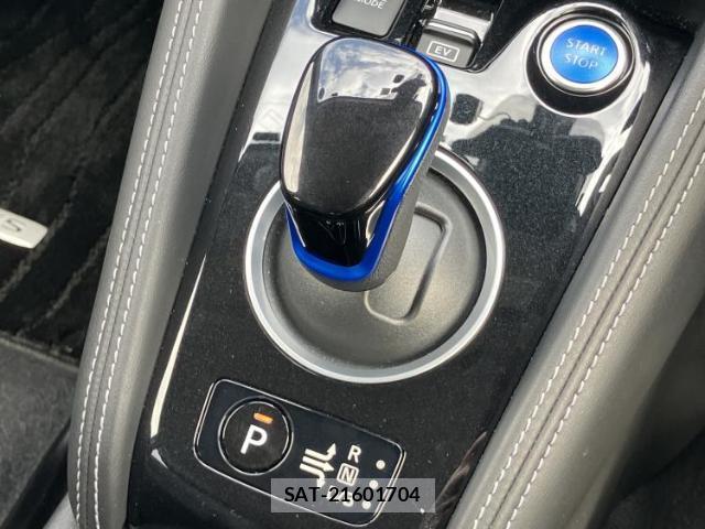 Nissan KIX 2022-03 8225518-15
