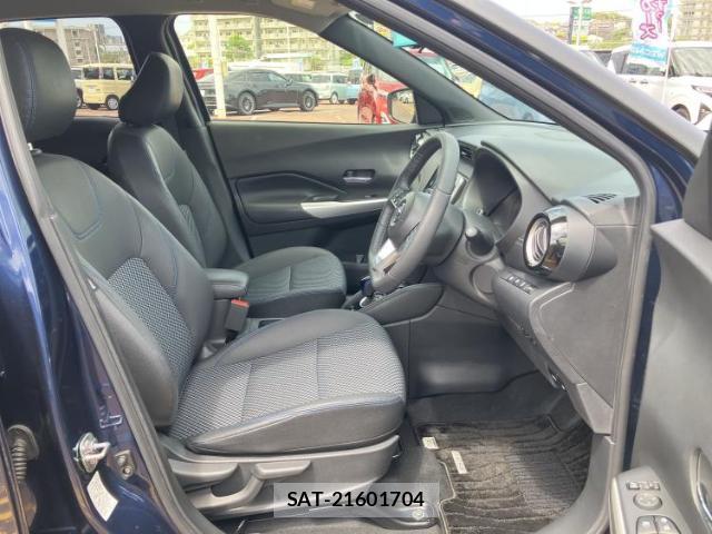 Nissan KIX 2022-03 8225518-3