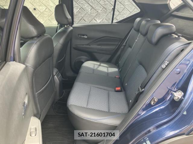 Nissan KIX 2022-03 8225518-6