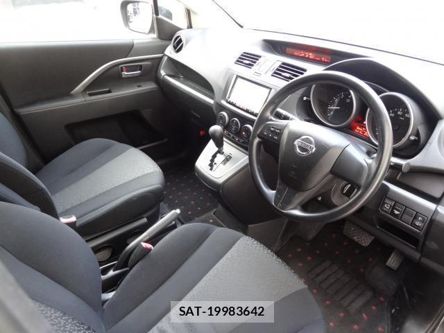 Nissan LAFESTA 2012-08 8221257-3