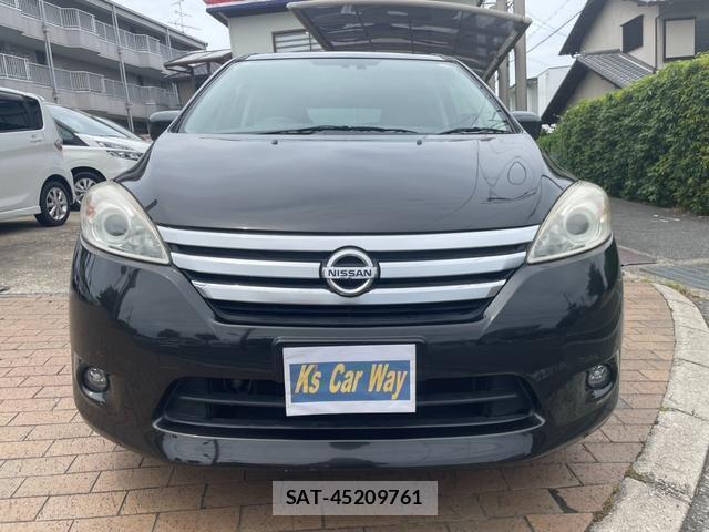 Nissan LAFESTA 2013-09 8221392-1