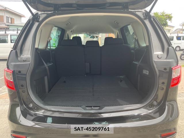 Nissan LAFESTA 2013-09 8221392-14