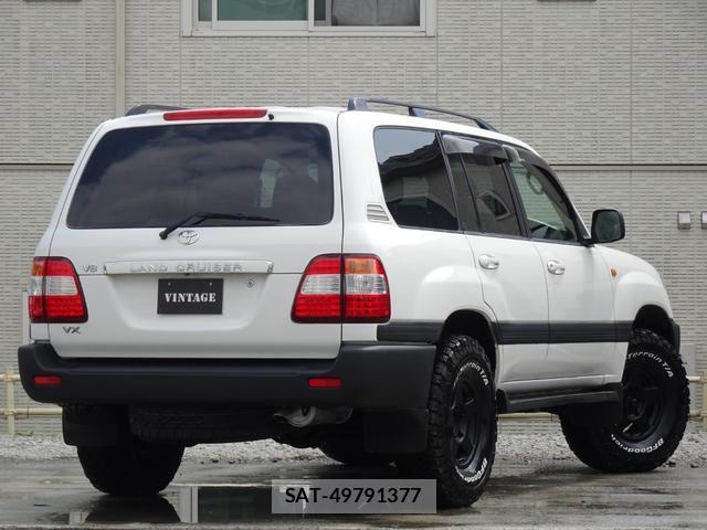Toyota LAND CRUISER 2006-10 8225595-10