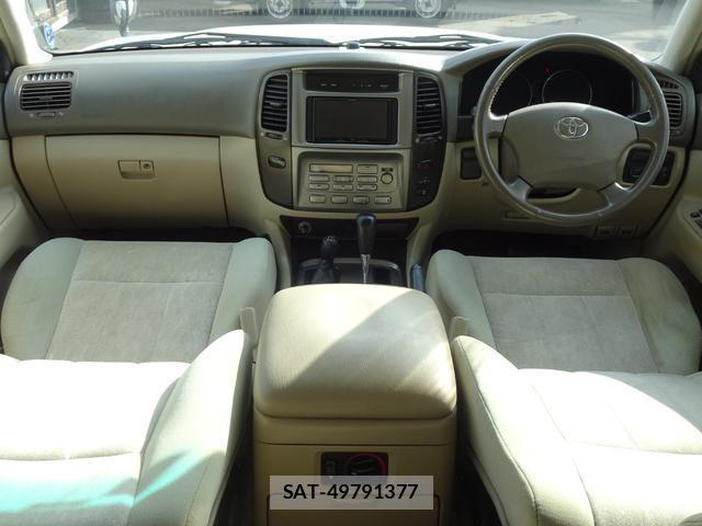 Toyota LAND CRUISER 2006-10 8225595-13